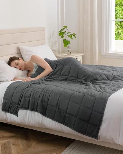 Weighted therapeutic blanket reference