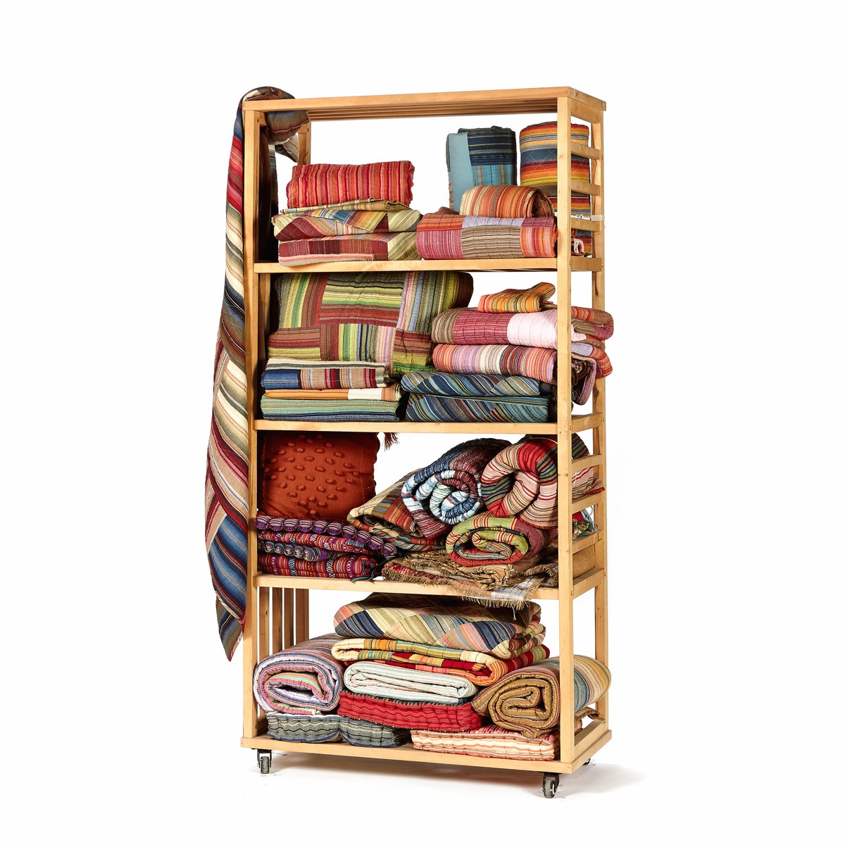 Red and pink bedding collection