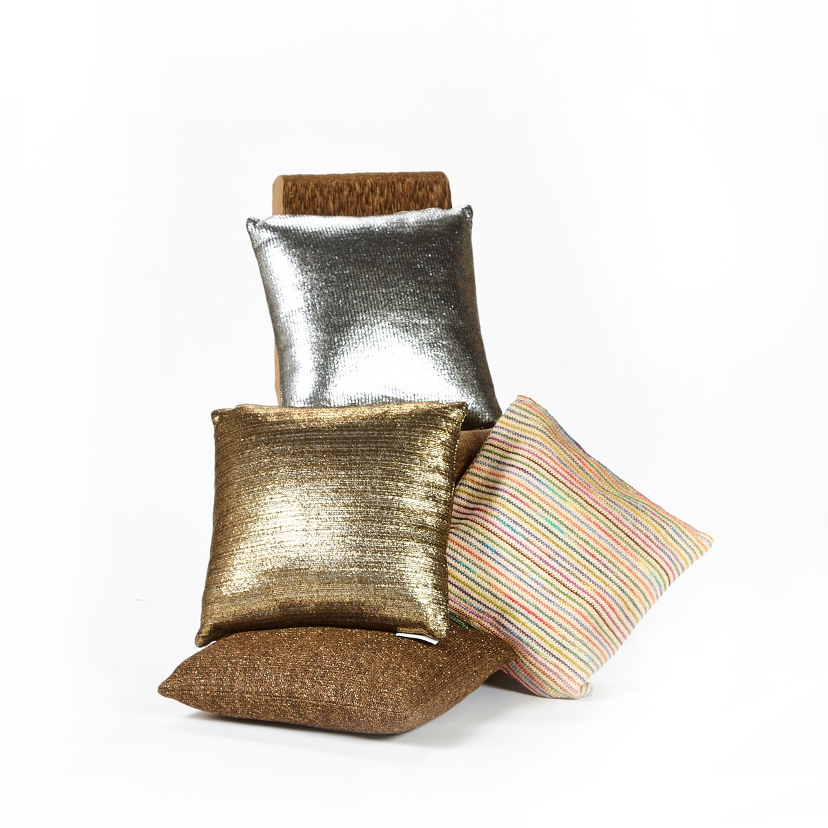 Metallic cushion trio